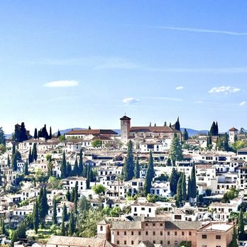 La Alhambra y El Generalife - La Alhambra y El Generalife - Landmarks & Historical Buildings Near Me - Granada, GR La Alhambra y El Generalife - La Alhambra y El Generalife - Landmarks & Historical Buildings Near Me - Granada, GR