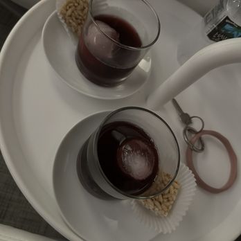 Spa U’ilani - Rice puffy and iced hibiscus tea - Skin Care Near Me - Honolulu, Hawaii Spa U’ilani - Rice puffy and iced hibiscus tea - Skin Care Near Me - Honolulu, Hawaii