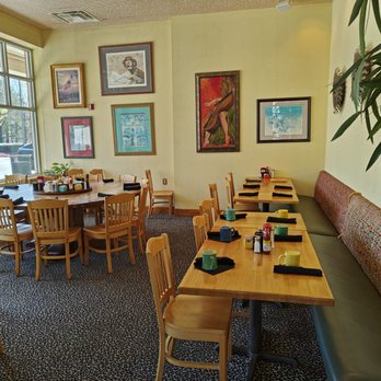 J.Christophers - Seating area - Breakfast & Brunch Near Me - Alpharetta, Georgia J.Christophers - Seating area - Breakfast & Brunch Near Me - Alpharetta, Georgia