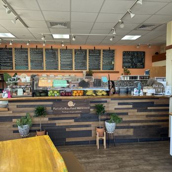 Juice 101 - The counter - Juice Bars & Smoothies Near Me - Kamuela, Hawaii Juice 101 - The counter - Juice Bars & Smoothies Near Me - Kamuela, Hawaii