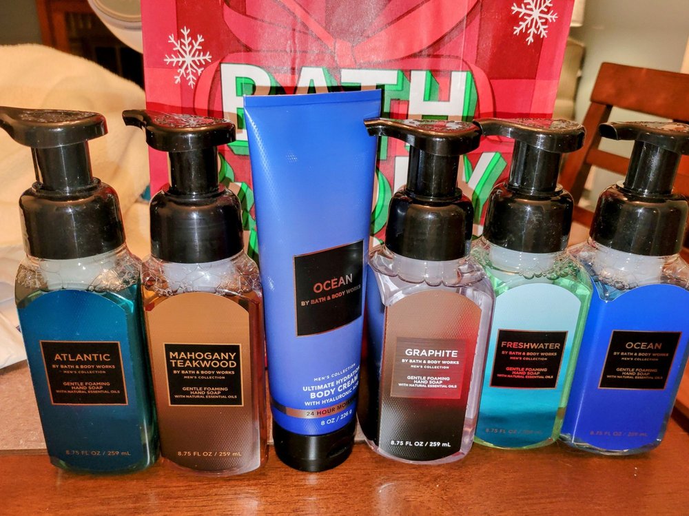 BATH & BODY WORKS Updated June 2024 5555 Youngstown Warren Rd