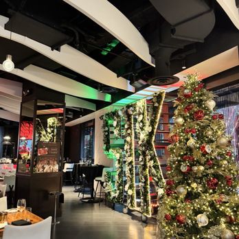 STK Steakhouse Bellevue - Steakhouses Near Me - Bellevue, Washington