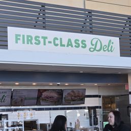 Nice Deli to grab a sandwich before flights Nice Deli to grab a sandwich before flights