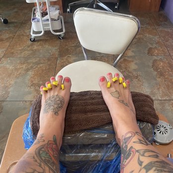 Queen's Nails & Spa - Excellent service and very relaxing thank you Ruby! - Nail Salons Near Me - Kihei, Hawaii