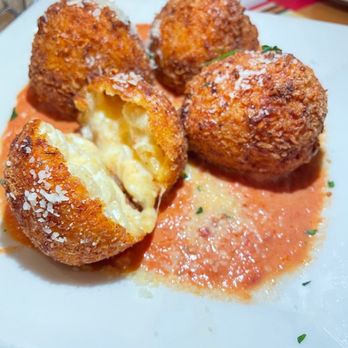 The Cheesecake Factory - Fried Macaroni and Cheese - Desserts Near Me - Sunrise, Florida The Cheesecake Factory - Fried Macaroni and Cheese - Desserts Near Me - Sunrise, Florida