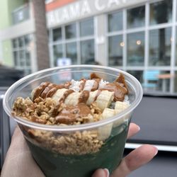 Mālama Cafe - The ocean bowl