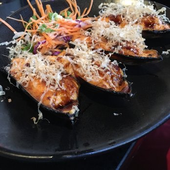 Tokyo Wako Restaurant - Baked green mussels - Japanese Near Me - Pasadena, California