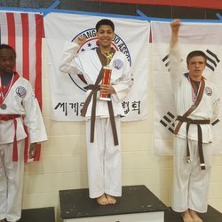 Double Dragon Tang Soo Do - Jailen taking 1st place at our Regional Championships in the Chicago land area.  Good job Jailen.