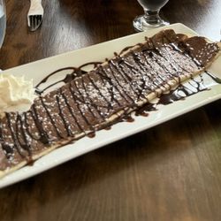 J'adore: Crêpe with Nutella, chocolate syrup and whip cream. So light you can eat two