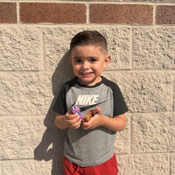 Sky Barber & Salon - kids haircut - Barbers Near Me - Renton, Washington Sky Barber & Salon - kids haircut - Barbers Near Me - Renton, Washington
