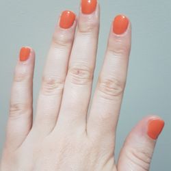 Bewitched - Shellac nails - desert poppy