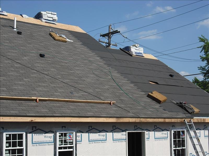 Slide of Archyk Roofing