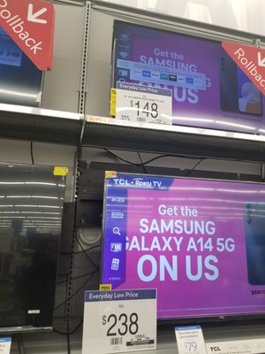 WALMART SUPERCENTER - 35 Photos & 171 Reviews - 1300 Des Plaines Ave