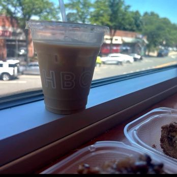 Hartford Baking Co. - Coffee & Tea Near Me - Glastonbury, Connecticut