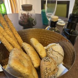 Il Canneto - Bread basket