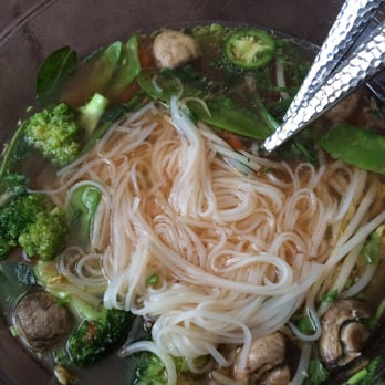 Me Con Bistro - After broth. I'm obsessed with the veggie pho! - Chinese Near Me - Austin, Texas