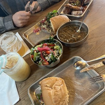 Vic & Al's - Po Boy, gumbo, side salad and fried chicken and beignets - Cajun/Creole Near Me - Austin, Texas Vic & Al's - Po Boy, gumbo, side salad and fried chicken and beignets - Cajun/Creole Near Me - Austin, Texas