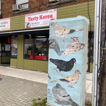 Tasty Korea - a variety of birds painted on a refrigerator - Korean Near Me - Toronto, Ontario Tasty Korea - a variety of birds painted on a refrigerator - Korean Near Me - Toronto, Ontario