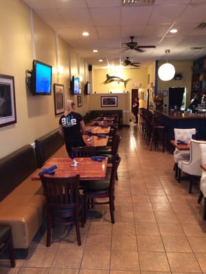 Blue Seafood & Spirits by null