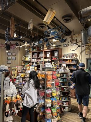 Cracker Barrel Old Country Store by null