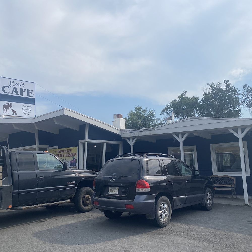 Em’s Cafe - Outside - American Near Me - Plains, Montana Em’s Cafe - Outside - American Near Me - Plains, Montana