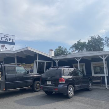 Em’s Cafe - Outside - American Near Me - Plains, Montana