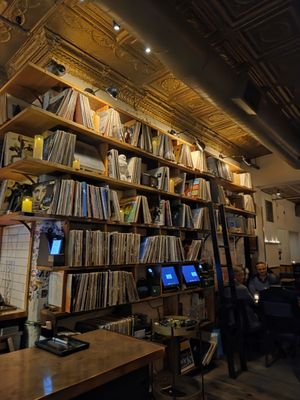 Vinyl Steakhouse by null