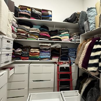 Clutter Control Organizing Services - Home Organization Near Me
