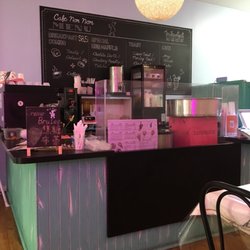 Cafe Nom Nom