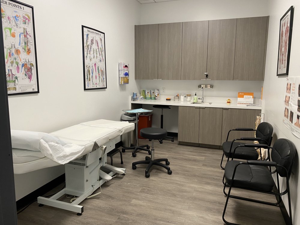 GOODLIFE PHYSICAL MEDICINE 43 Photos & 133 Reviews Physical Therapy