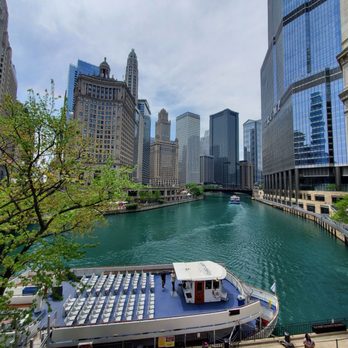 Chicago River - Views of the Chicago River........ - Boating Near Me - Chicago, Illinois
