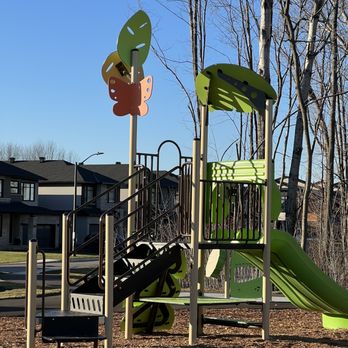 Whooping Crane Park - Forest themed equipment including a slide - Parks Near Me - Ottawa, Ontario