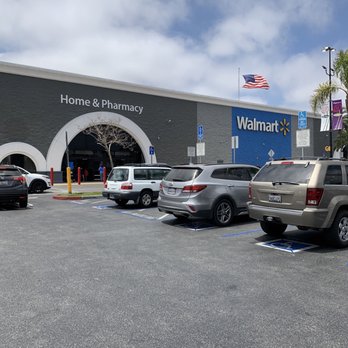 Walmart Supercenter - Front of building - Department Stores Near Me - Oxnard, California Walmart Supercenter - Front of building - Department Stores Near Me - Oxnard, California