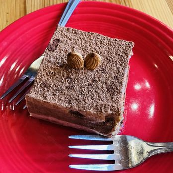 Cafe Gratitude - Layer cake (raw) - Vegan Near Me - Kansas City, Missouri Cafe Gratitude - Layer cake (raw) - Vegan Near Me - Kansas City, Missouri