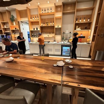 Star Alliance Lounge - Airport Lounges Near Me - Ezeiza, C Star Alliance Lounge - Airport Lounges Near Me - Ezeiza, C