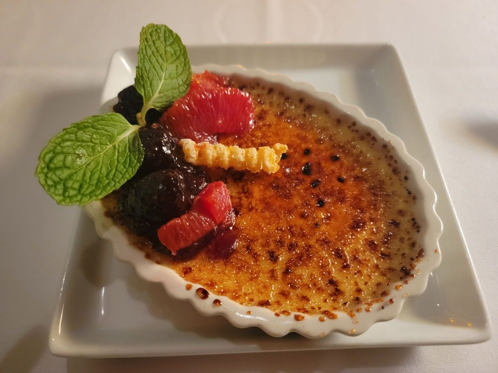 Monterey Bay Fish Grotto - wedding in Pittsburgh, PA