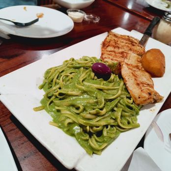 El Chalan Restaurant - Green pasta - Latin American Near Me - Miami, Florida