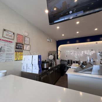 Teazzi Tea Shop - Bubble Tea Near Me - Elmhurst, New York Teazzi Tea Shop - Bubble Tea Near Me - Elmhurst, New York