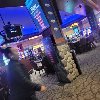 Colusa Casino Resort - Inside - Casinos Near Me - Colusa, California