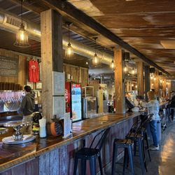 Knaebe's Mmmunchy Krunchy Apple Farm - Main Bar and Service Area