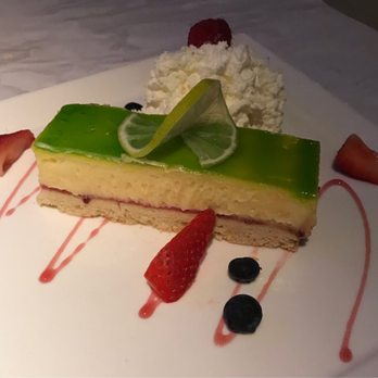 PB Catch - Key lime raspberry tart - Seafood Near Me - Palm Beach, Florida