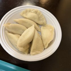 Gold Chain - Vegetable dumplings. No taste.