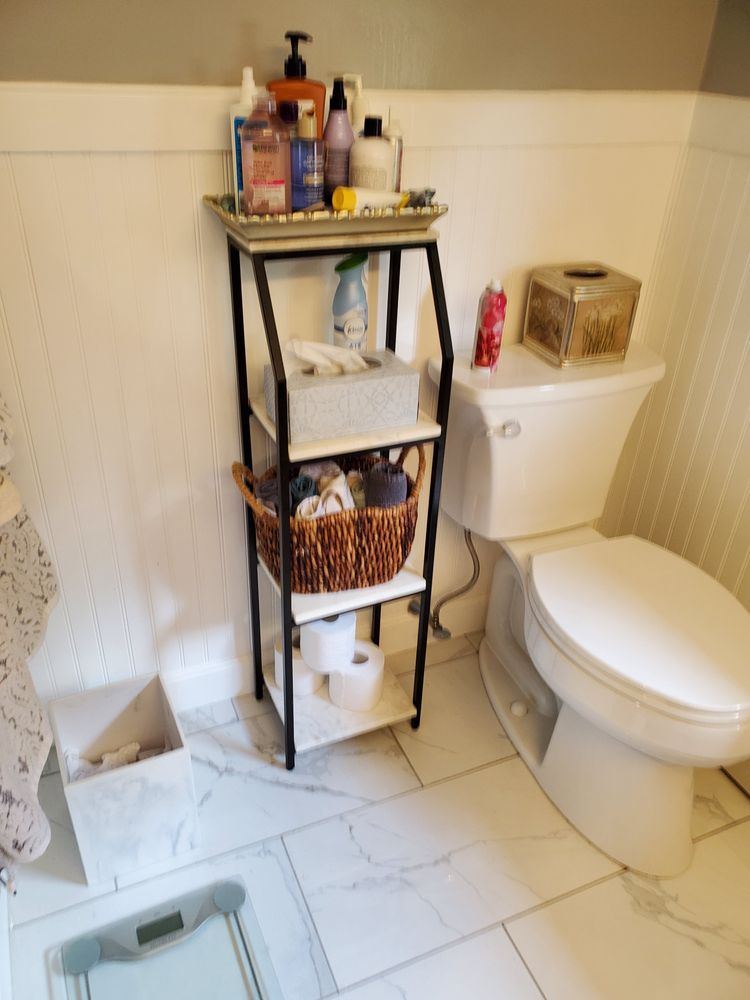 Slide of RightyTighty