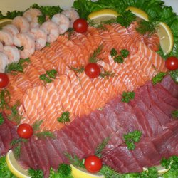 Yonge Seafood Gourmet - Shrimp,Tuna and Salmon tray