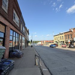 Lansing Hardware & Service