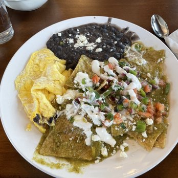 Cafe Le Creme - chilaquiles - Pancakes Near Me - Cudahy, Wisconsin