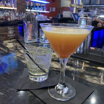 District GastroBar - Cocktail Bars Near Me - Orlando, Florida District GastroBar - Cocktail Bars Near Me - Orlando, Florida