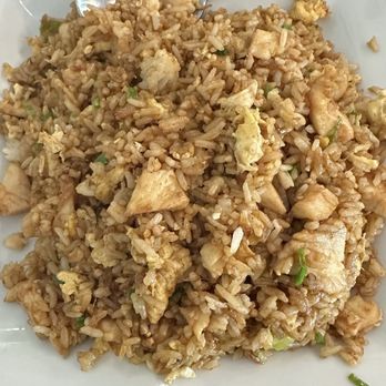 Western Wok - Chicken Fried Rice 10/10 - Salad Near Me - Burbank, California Western Wok - Chicken Fried Rice 10/10 - Salad Near Me - Burbank, California