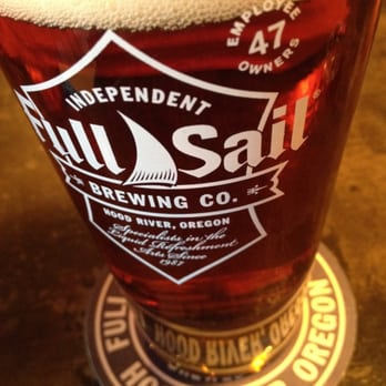 Full Sail Brew Pub - Big ol' glass of ESB. - Pubs Near Me - Hood River, Oregon