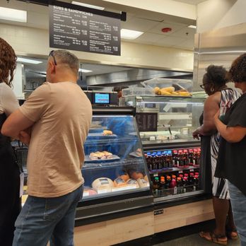 Publix - Pub Sub line - Grocery Near Me - Fort Lauderdale, Florida